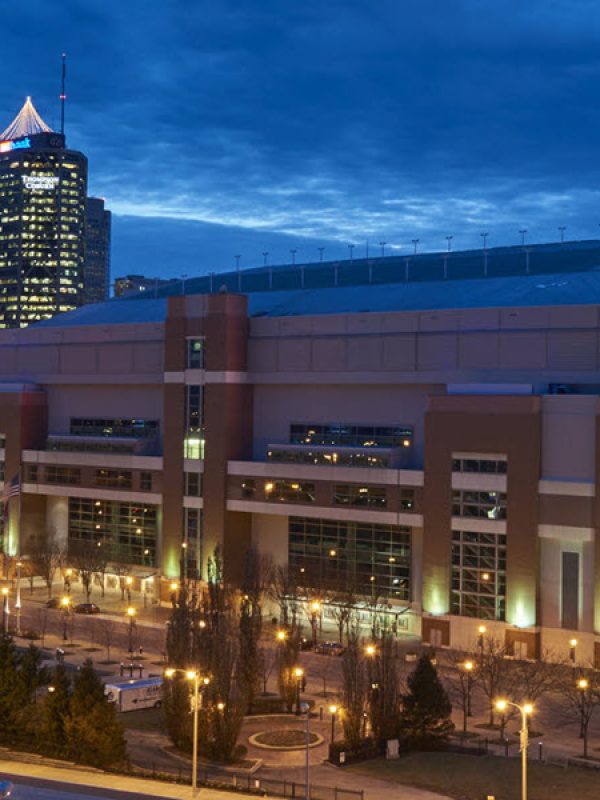 The-Dome-at-Americas-Center-at-Dusk